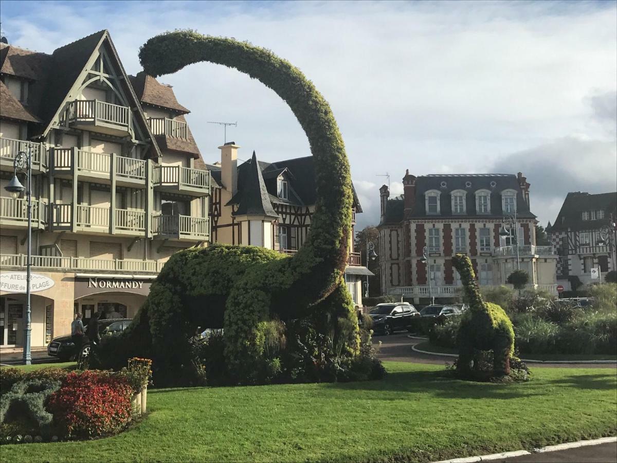 Avenue Des Gabions Residence Super Deauville Villers-sur-Mer Exterior foto